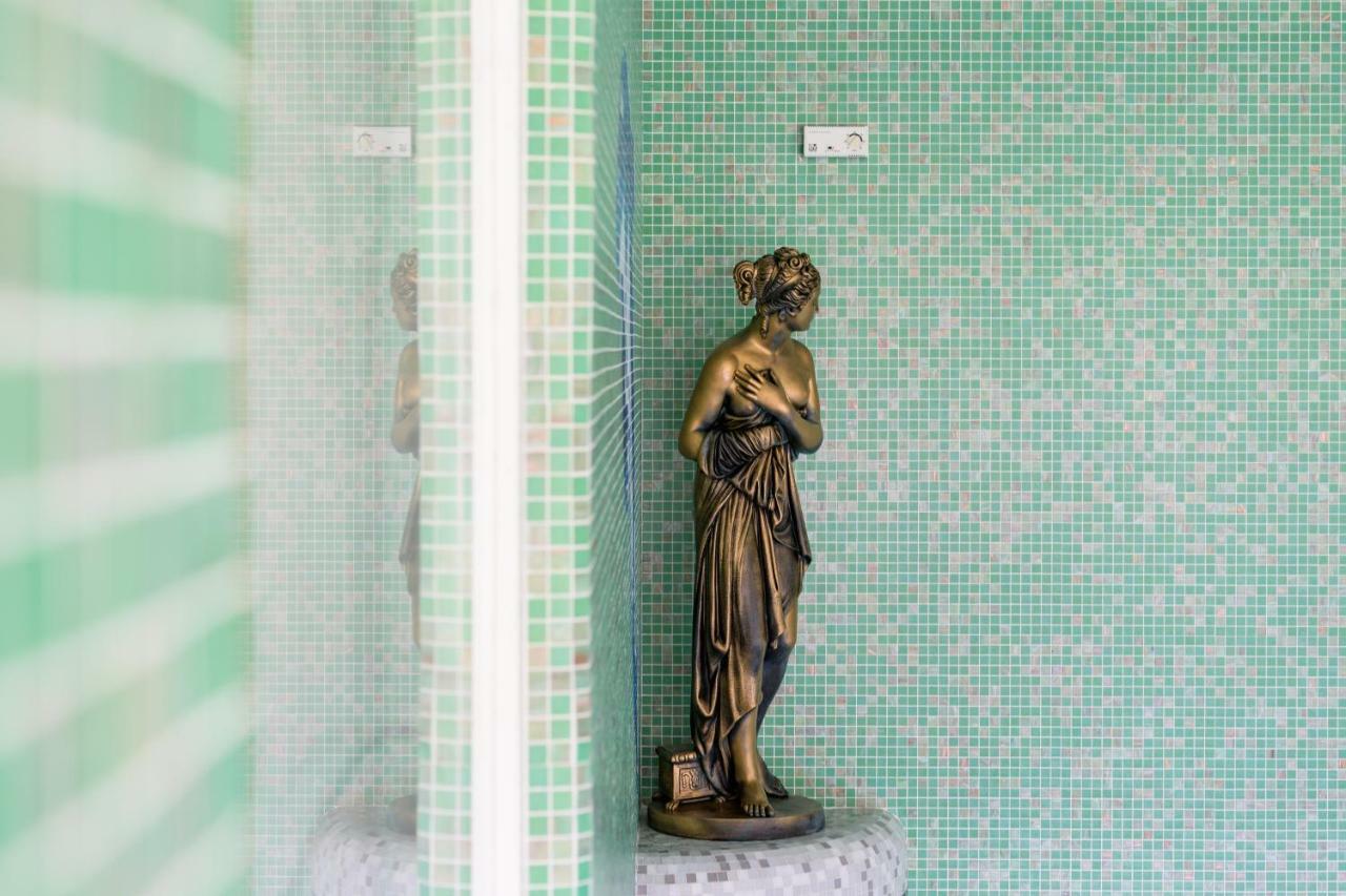 Glanzhof Hotel & Apartments マルレンゴ エクステリア 写真