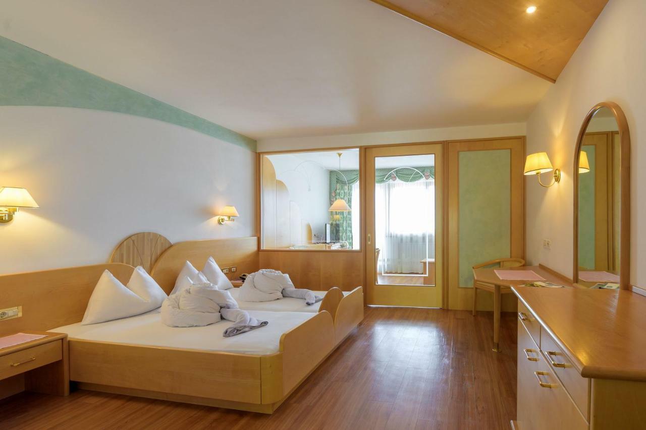Glanzhof Hotel & Apartments マルレンゴ 部屋 写真
