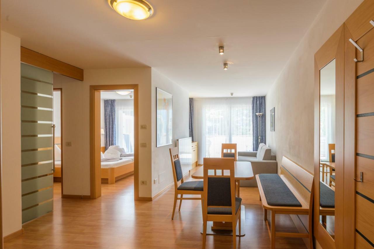 Glanzhof Hotel & Apartments マルレンゴ エクステリア 写真